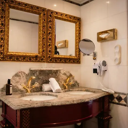 La Royale Parigi