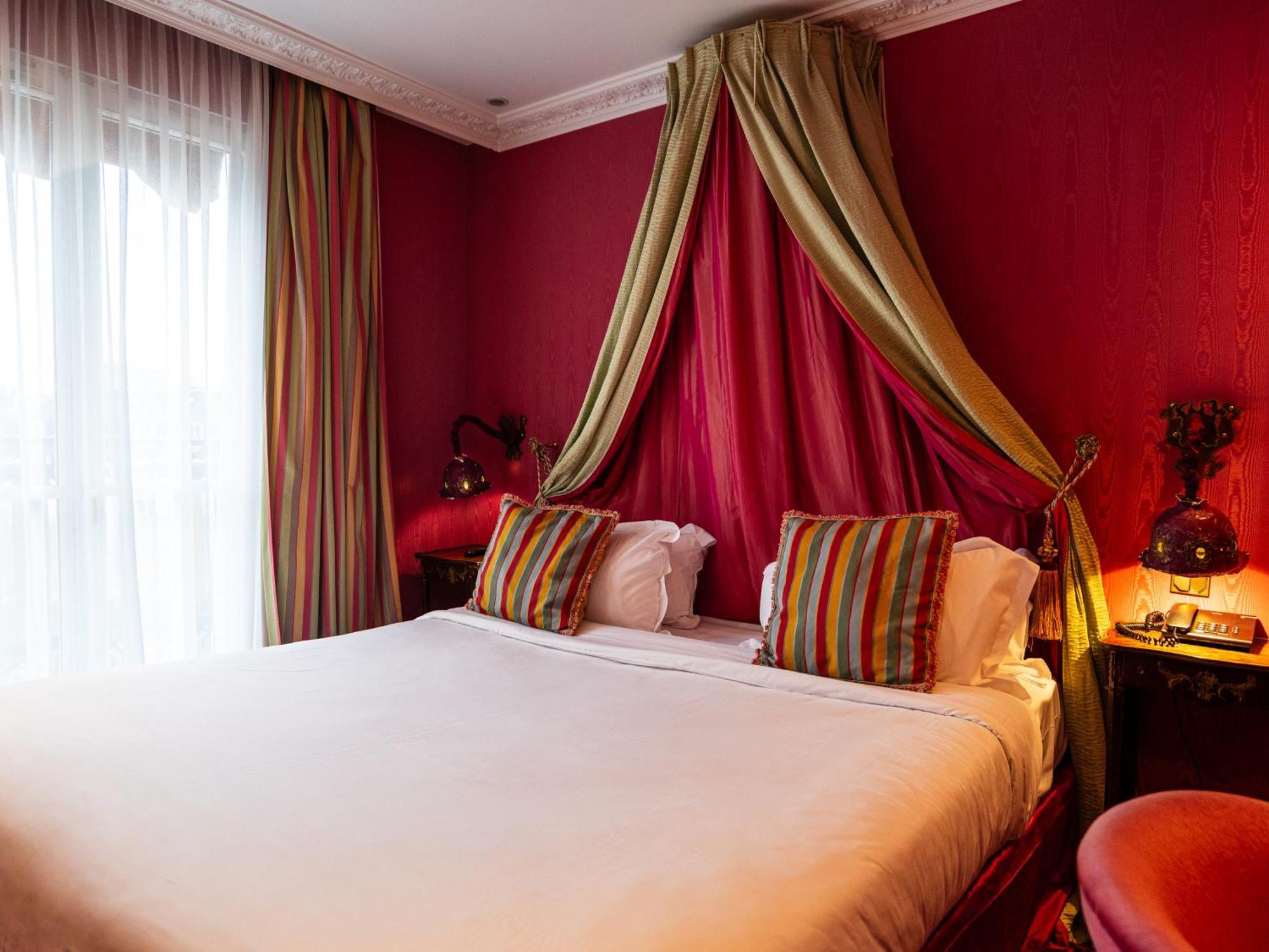 Hotel La Royale Paris