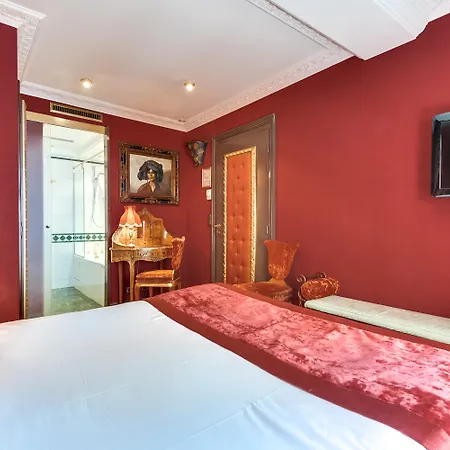 Hotel La Royale 4*
