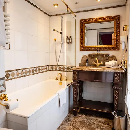 La Royale Hotel Paris