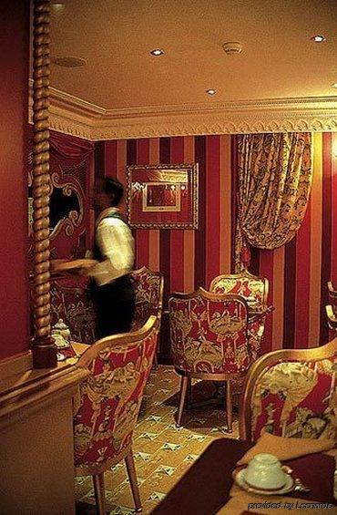 La Royale Hotel Parigi