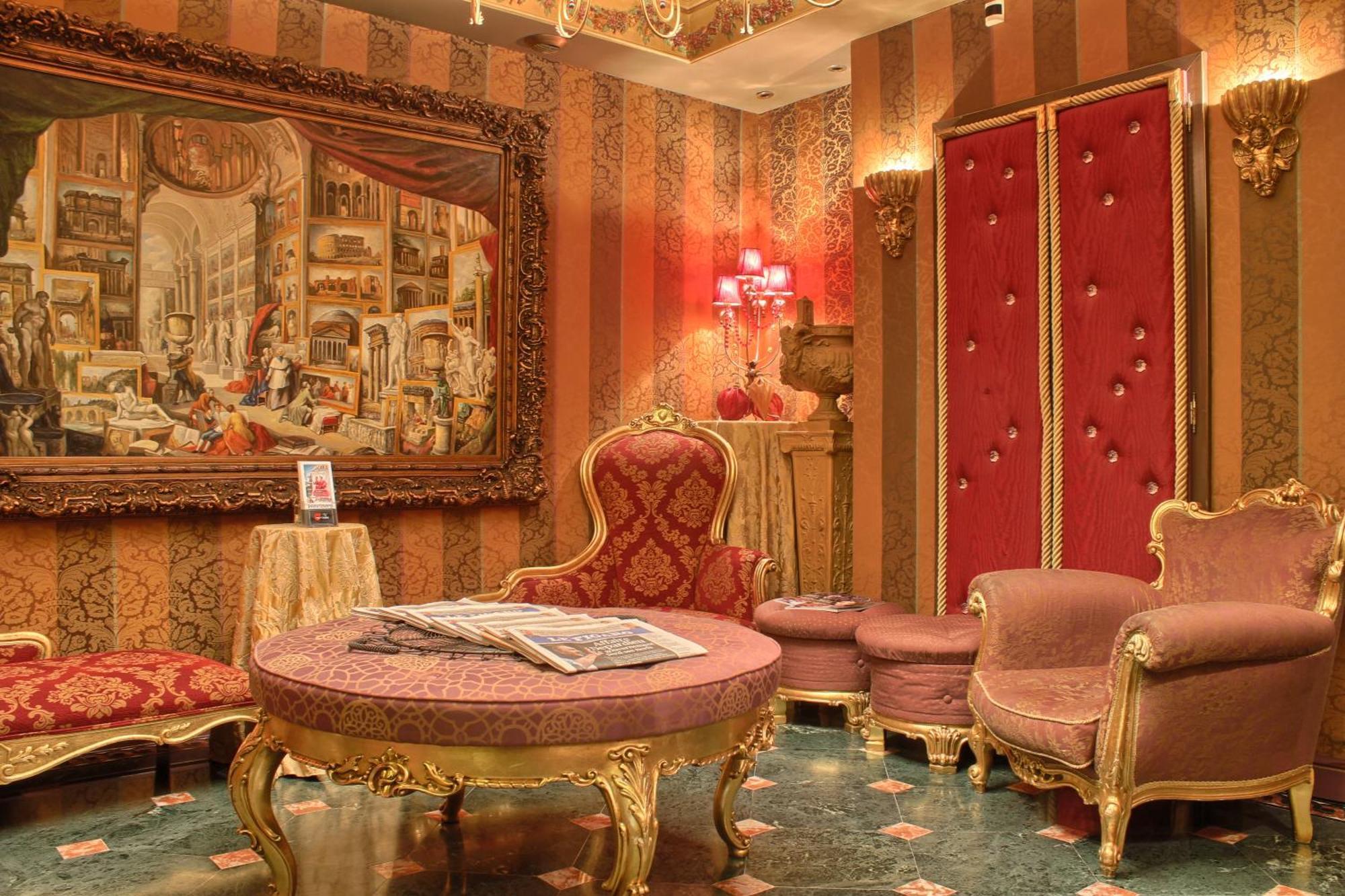 La Royale Hotel Parigi